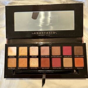 Anastasia Beverly Hills Modern Renaissance palette